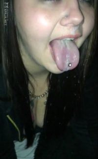 Deep throat girl