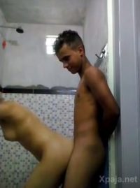 Teenage couple fucking