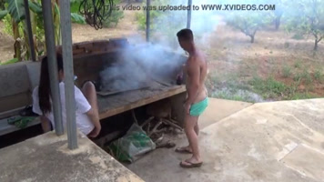 Locuras Sexuales Voyeur - Follandome a la novia al aire libre