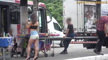 Brasileña - Brazilian Gold Digger Teen