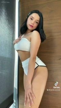 ALEIDA RAMIREZ tetona cachondas quieres sexo