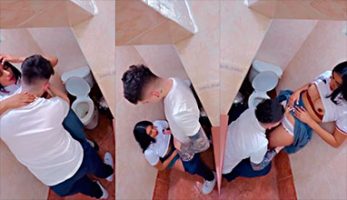 Puta madre nos pillas teniendo sexo en el baño del colegio