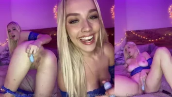 Alluring Addison Ivy Playing With Her Pussy Video