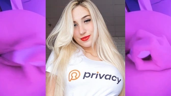 Isadora Vale Onlyfans fodendo a bucetinha rosa com pau de borracha