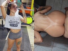 Xgisa fodendo cogiendo en el baño haciendo trio