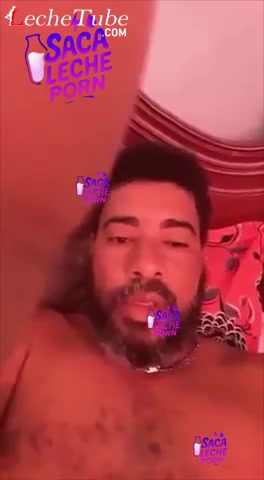 Video viral del famoso Alejandro de Azua singando